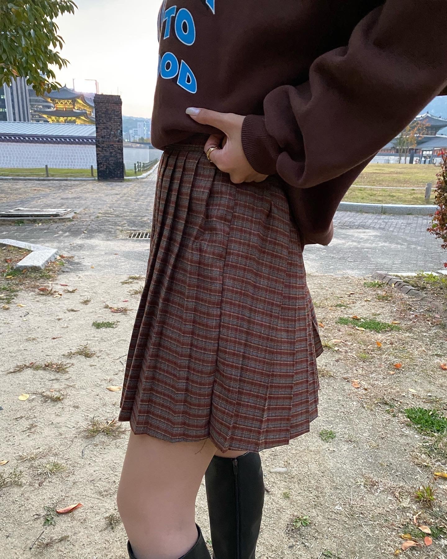 格仔百摺橡筋腰短裙