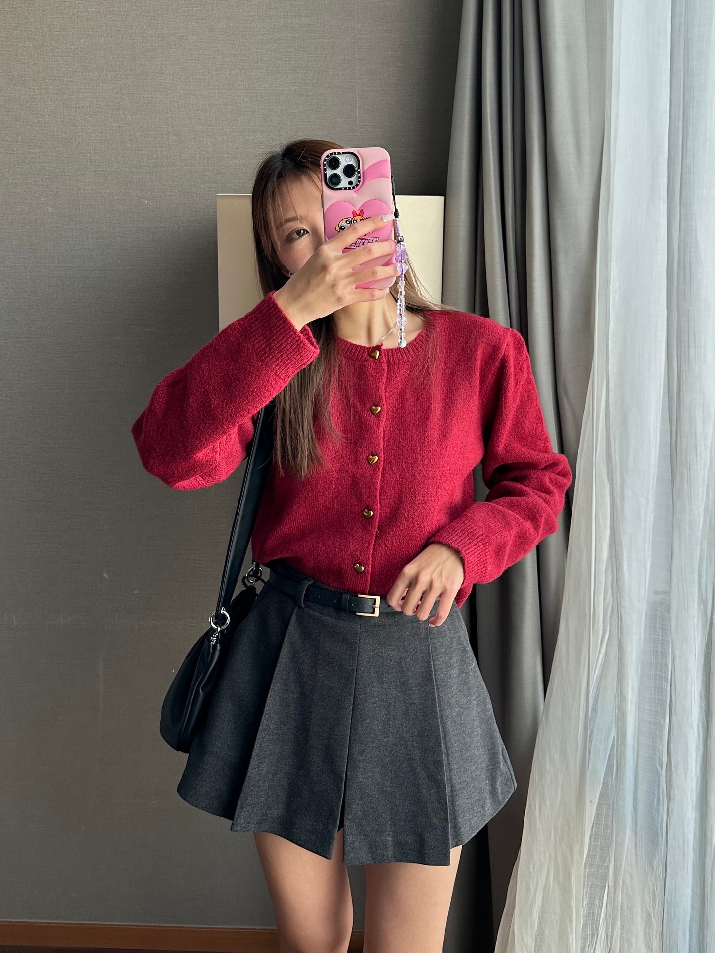 紅色心心扣開胸冷織上衣