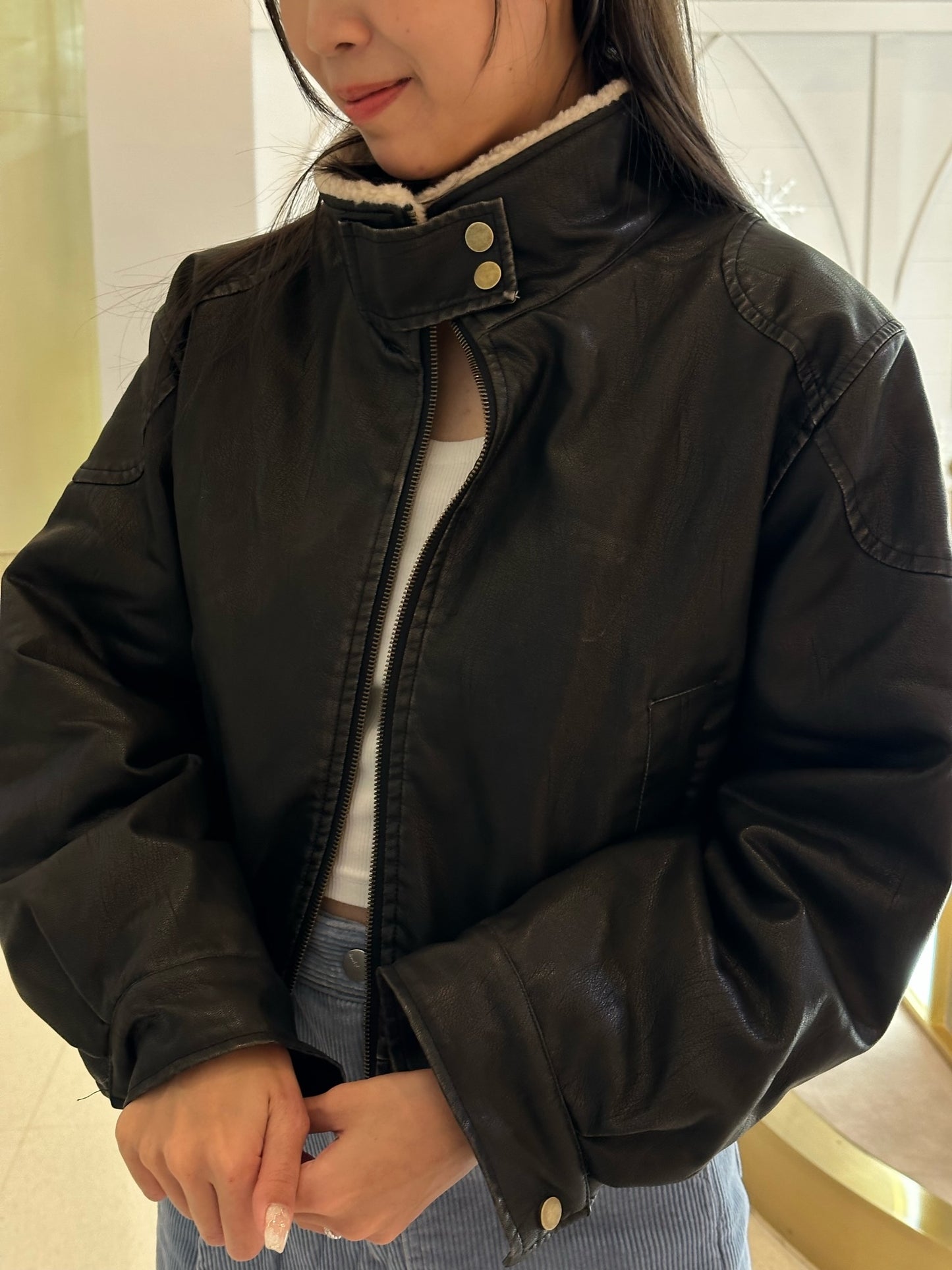 黑色毛毛皮褸
