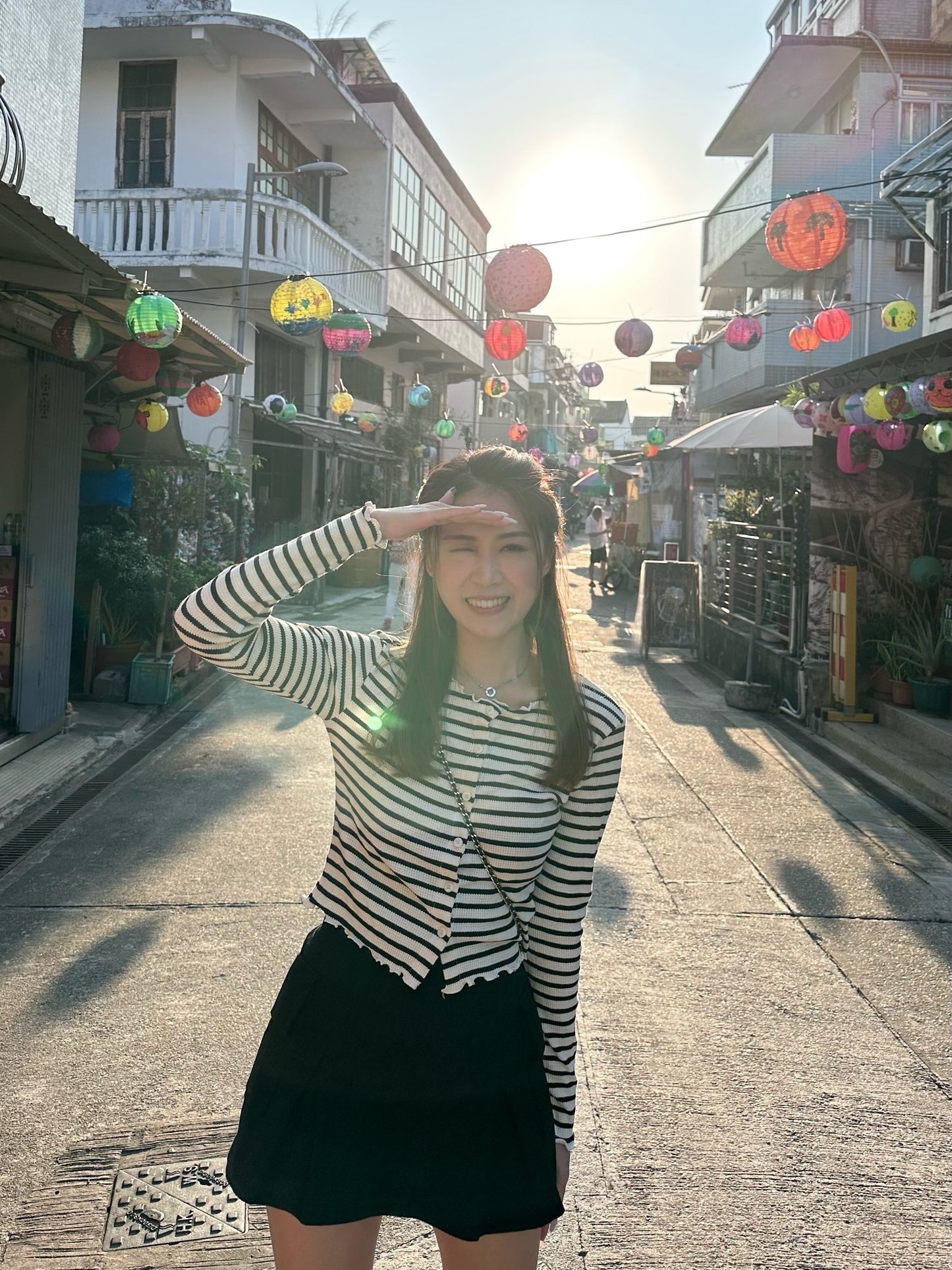 黑白橫間開胸上衣