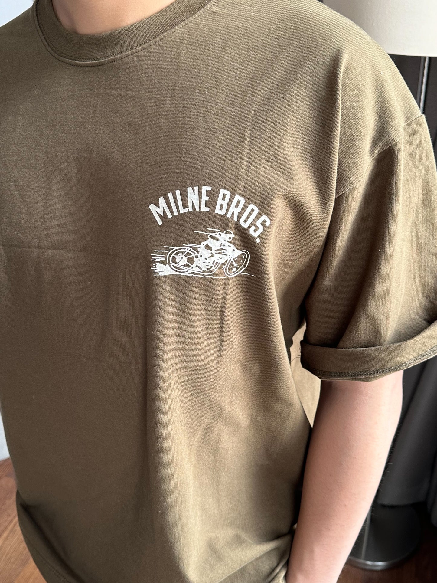 男裝軍綠色電單車Print Tee (Oversized)